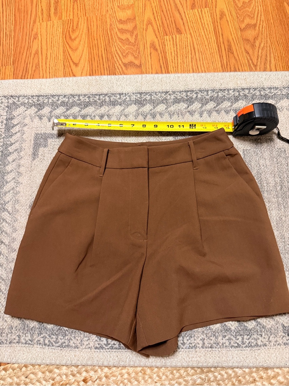 Nine West Tailored Short - 4